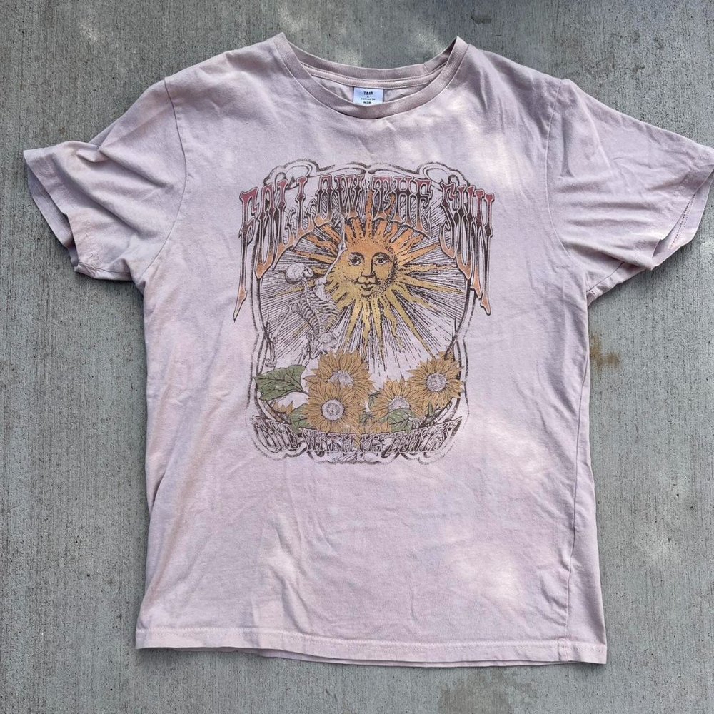 Graphic affliction style T shirt.